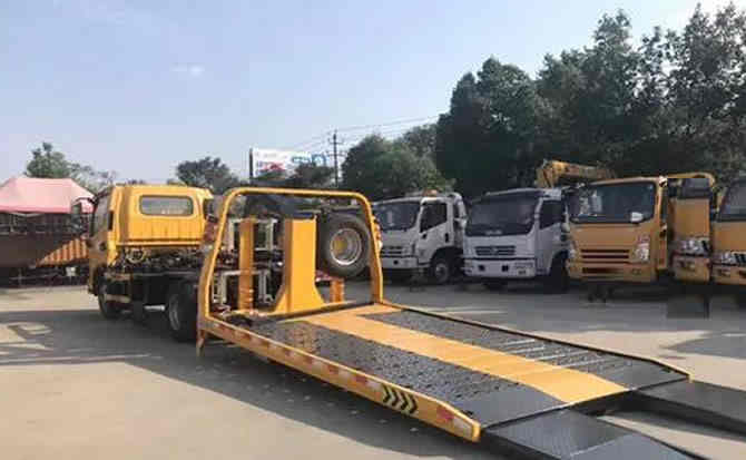 鼓楼区汽车中途维修案例